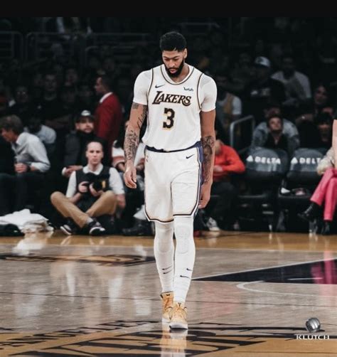 anthony davis height in feet|Anthony Davis Height .